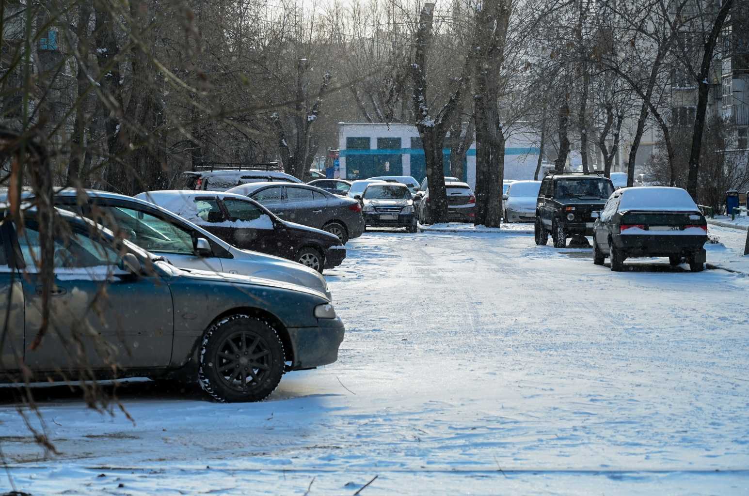 Где в Челябинске разместили первые платные парковки