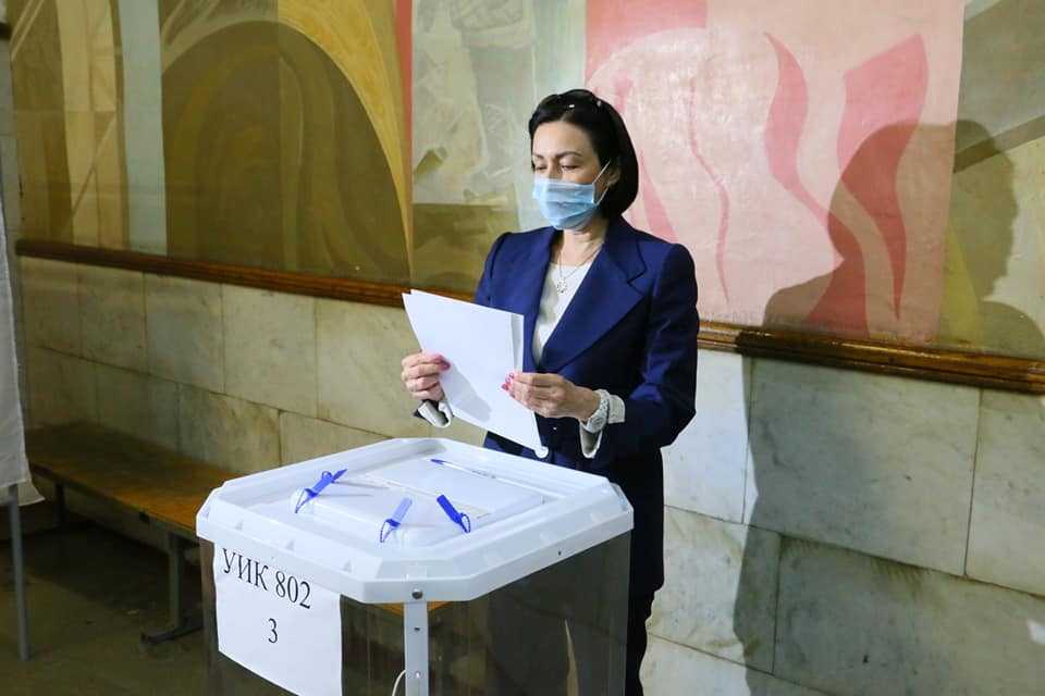 Наталья Котова оценила удобство трехдневного голосования