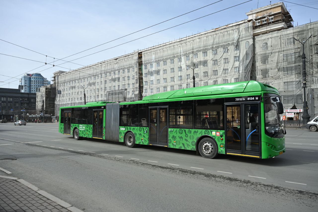 Глава Челябинска Наталья Котова дала поручение активнее мыть автобусы