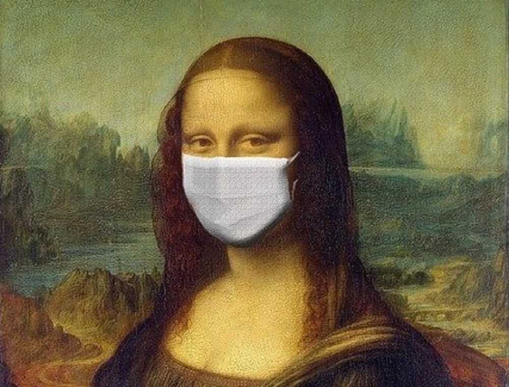 Красивые челябинские девушки в медицинских масках