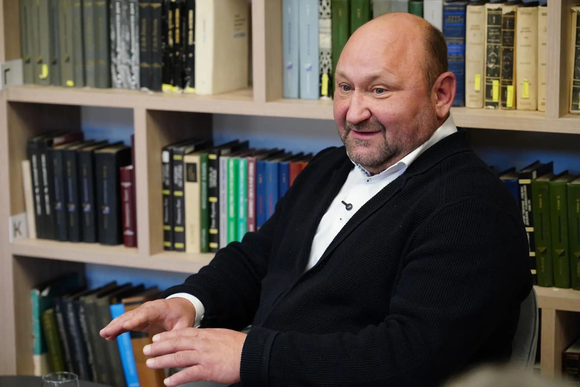 Глава района Евгений Ваганов рассказал, как решают проблему затопления поселка «Родной»