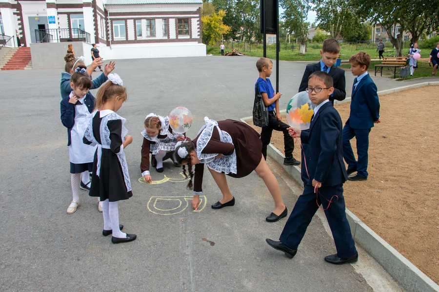 Челябинская школа поставила рекорд по количеству первоклашек