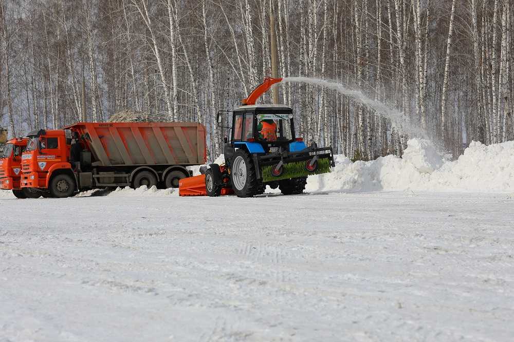 В Челябинской области людей эвакуируют с заметенных снегом трасс