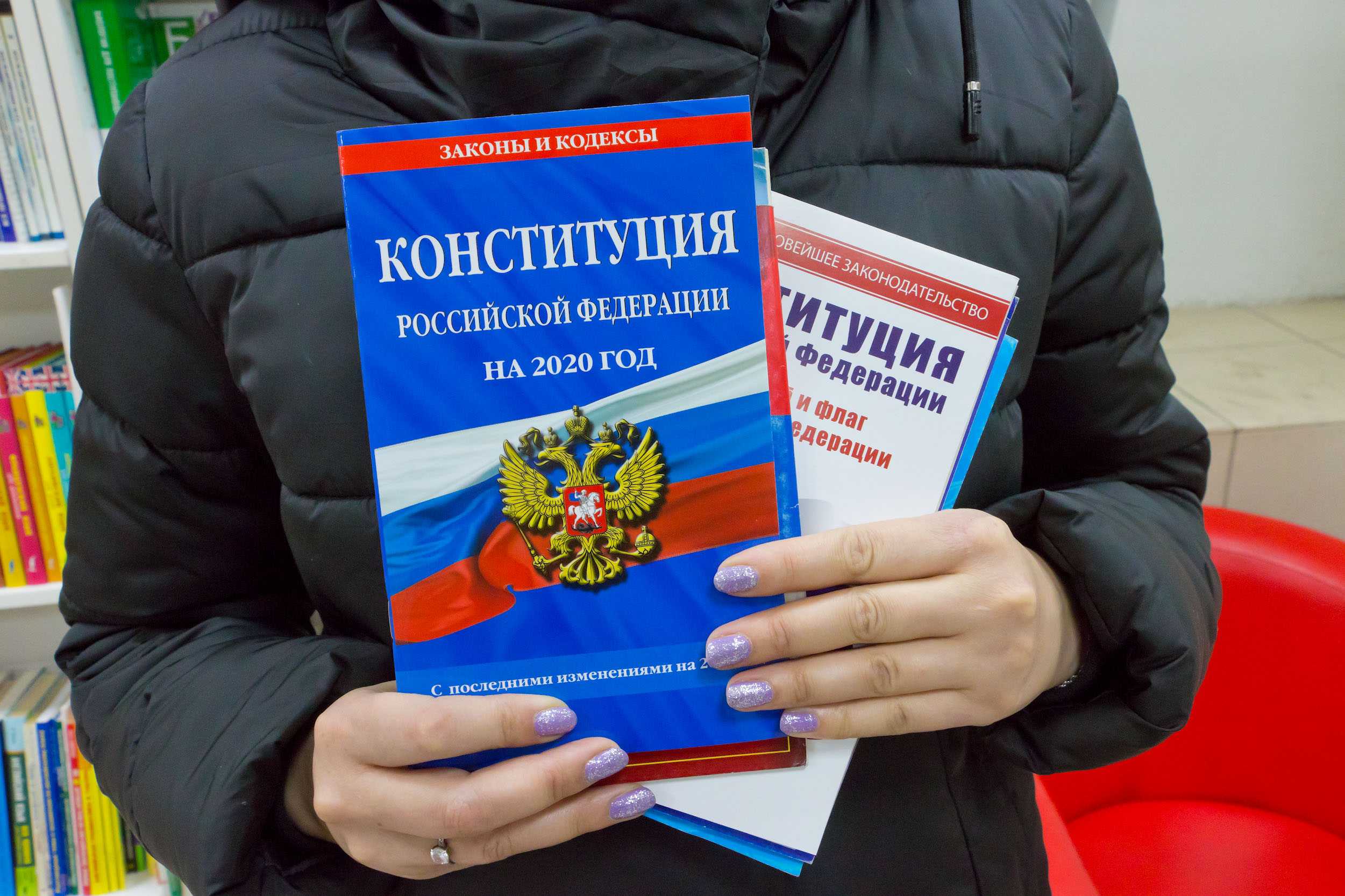 Поправки в Конституцию могут поднять престиж науки в России