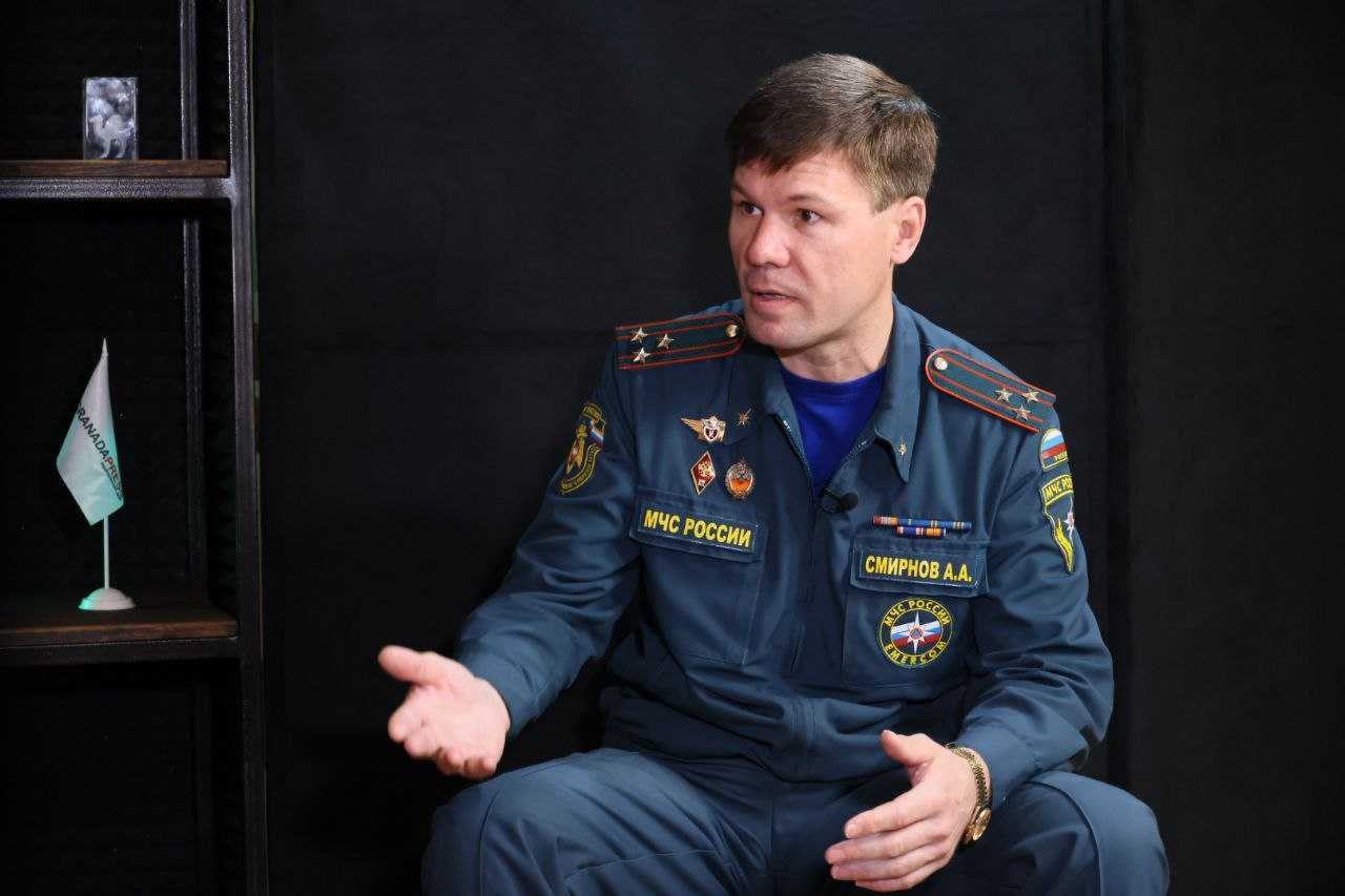 Инспектор пожарного надзора Андрей Смирнов объяснил, как безопасно пожарить шашлык