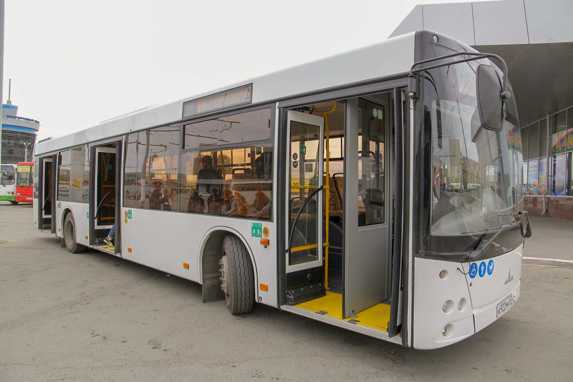 В будущем году Челябинск получит сто новых автобусов