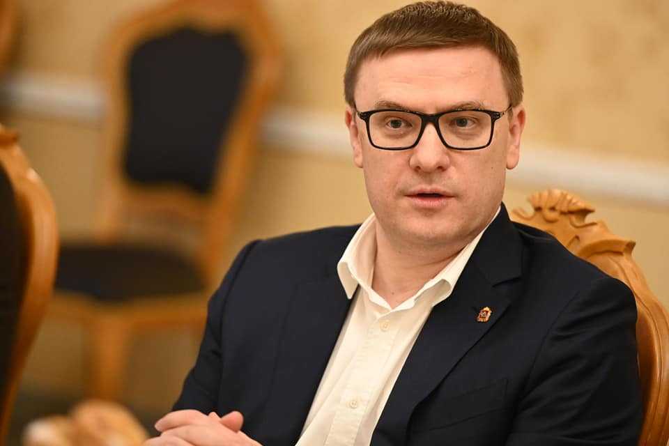 Алексей Текслер остается в лидерах медиарейтинга глав уральских регионов