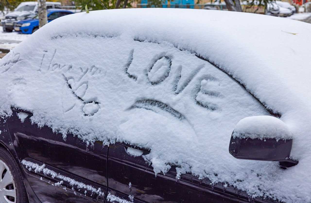 Фотограф Олег Каргаполов показал, как Челябинск пережил аномальные холода
