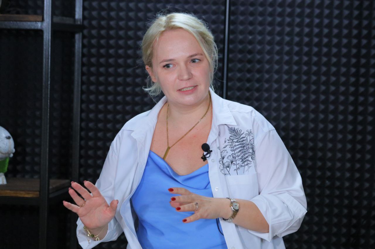 Юрист Вероника Денисович объяснила, зачем студентам знать язык преступников