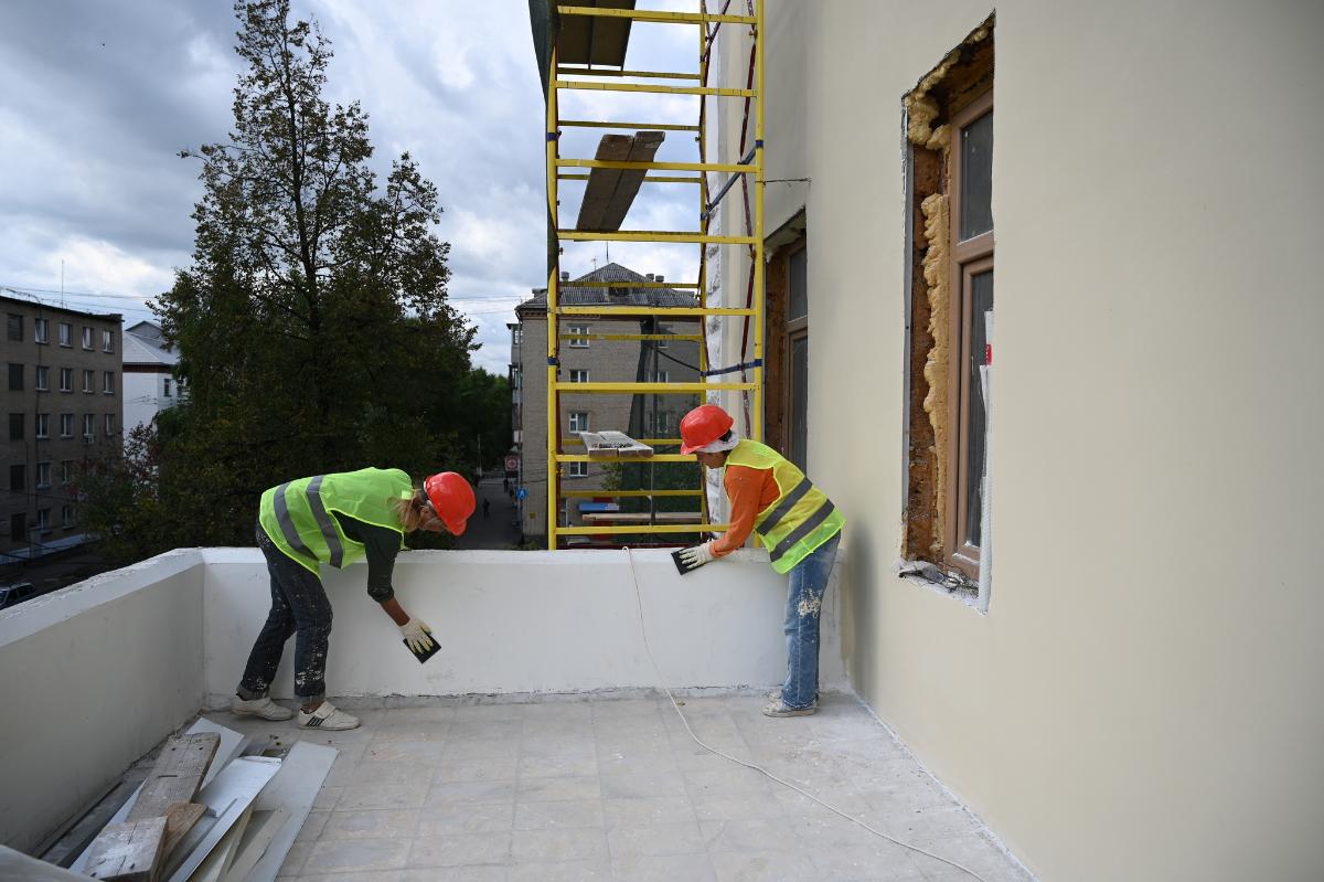 За год произошел серьезный рост зарплат в стройотрасли Южного Урала