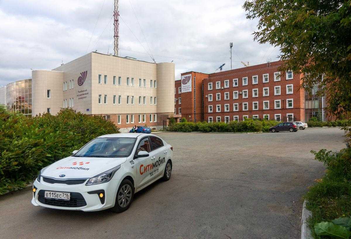 Что ждет сферу такси после ухода агрегаторов с российского рынка