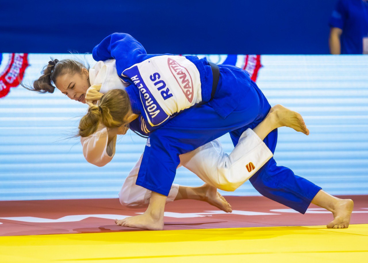 Челябинские спортсмены завоевали на международном турнире по дзюдо 12 медалей