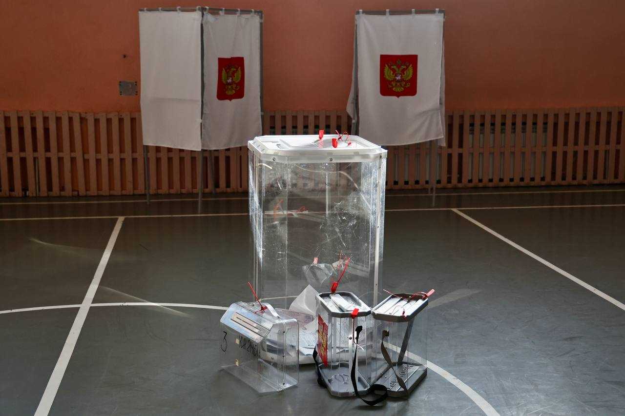 Алексей Лошкин проголосовал на выборах депутатов Заксобрания