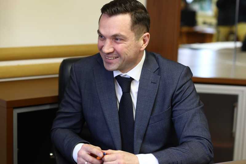 Депутаты оставили Алексея Лошкина в должности главы челябинского КСП еще на один срок