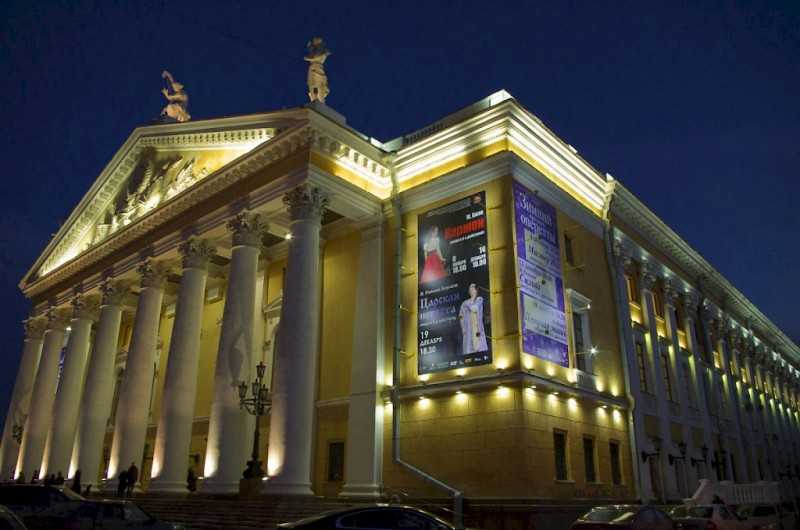 Сколько спектаклей показали на Южном Урале в Год театра