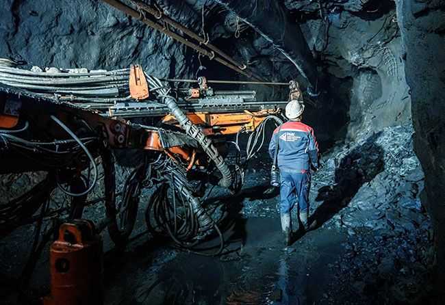 Челябинские журналисты рассказали, как живут шахтеры нового времени