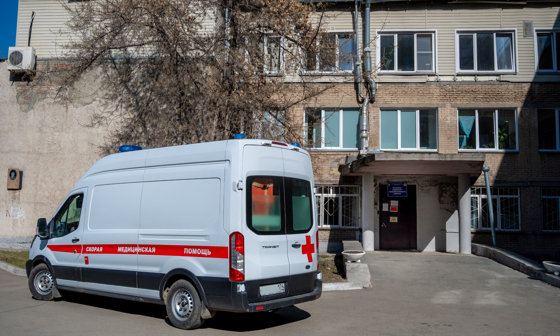 Сельский фельдшер приняла роды на трассе под Челябинском