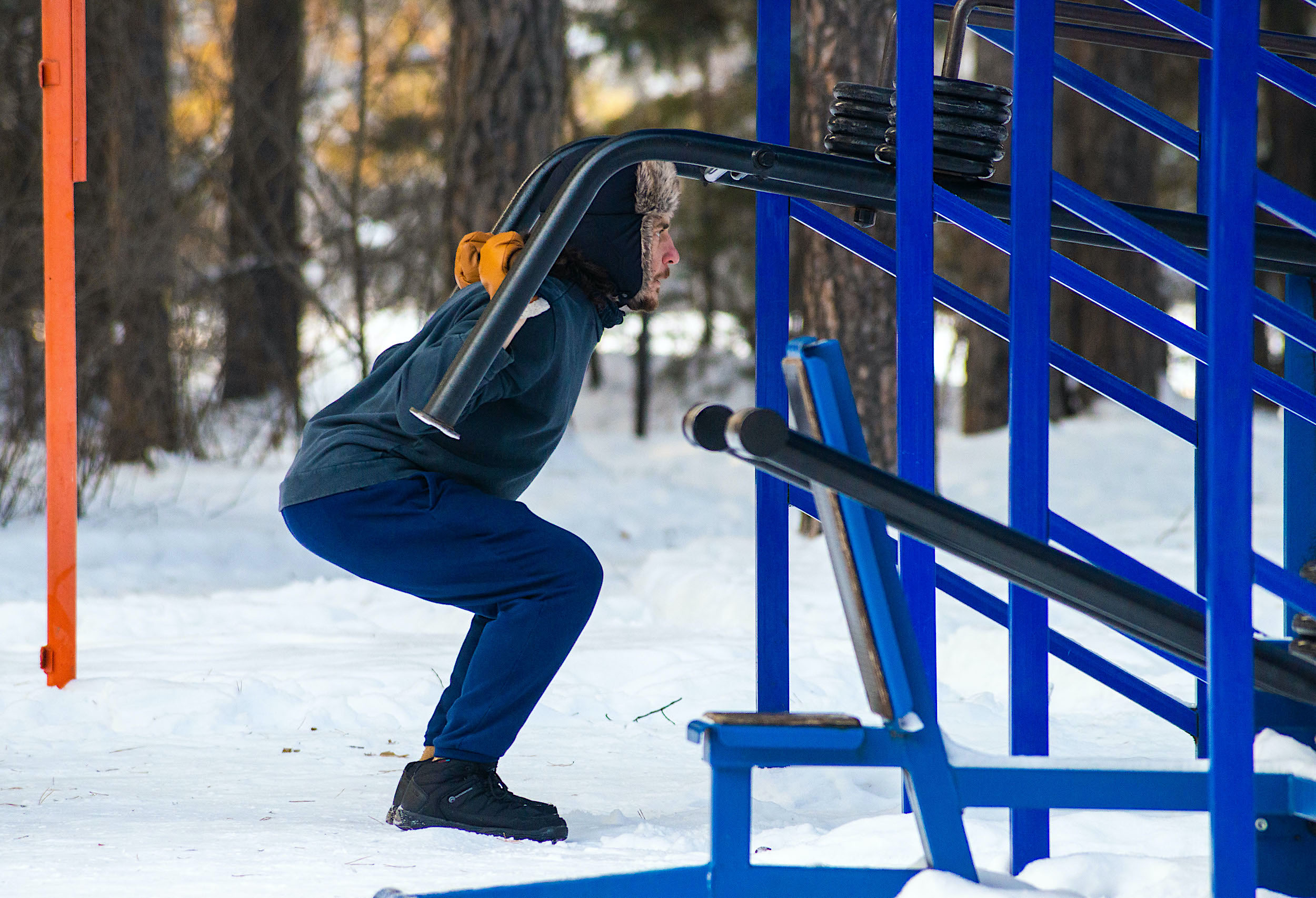 Челябинский фотограф Дмитрий Куткин показал, как горожане провели последние дни праздников