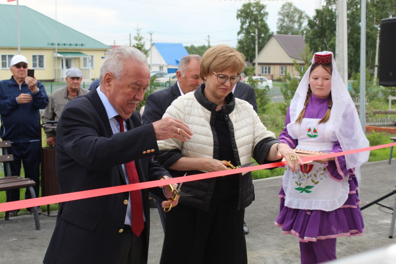 В поселке Муслюмово открылся новый Дом культуры | 26.06.2023 | Челябинск -  БезФормата