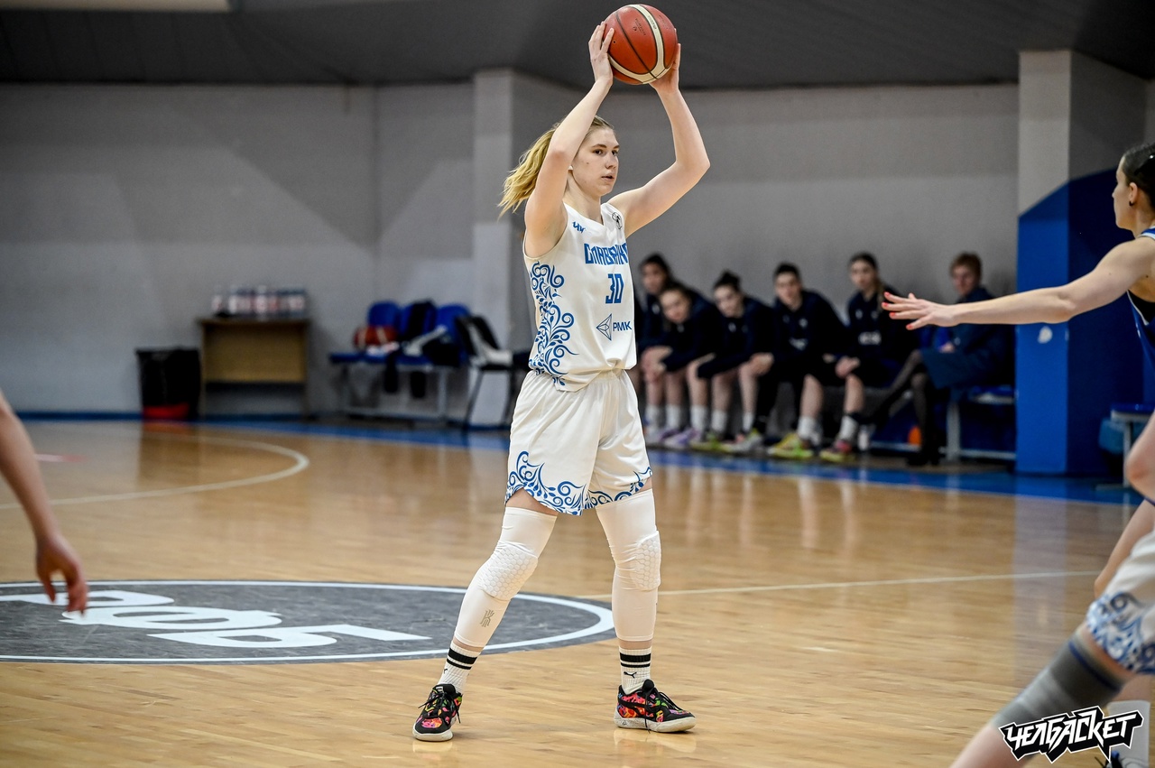 Женский баскетбольный клуб «Славянка» провел две успешные игры на выезде