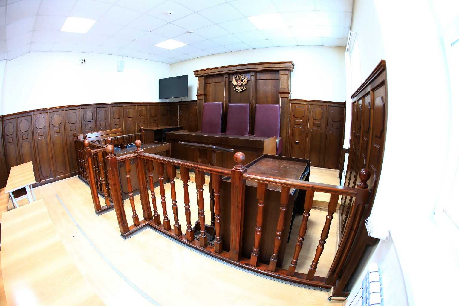Челябинский суд оставил в силе приговор экс-полицейскому, который насиловал подчиненных