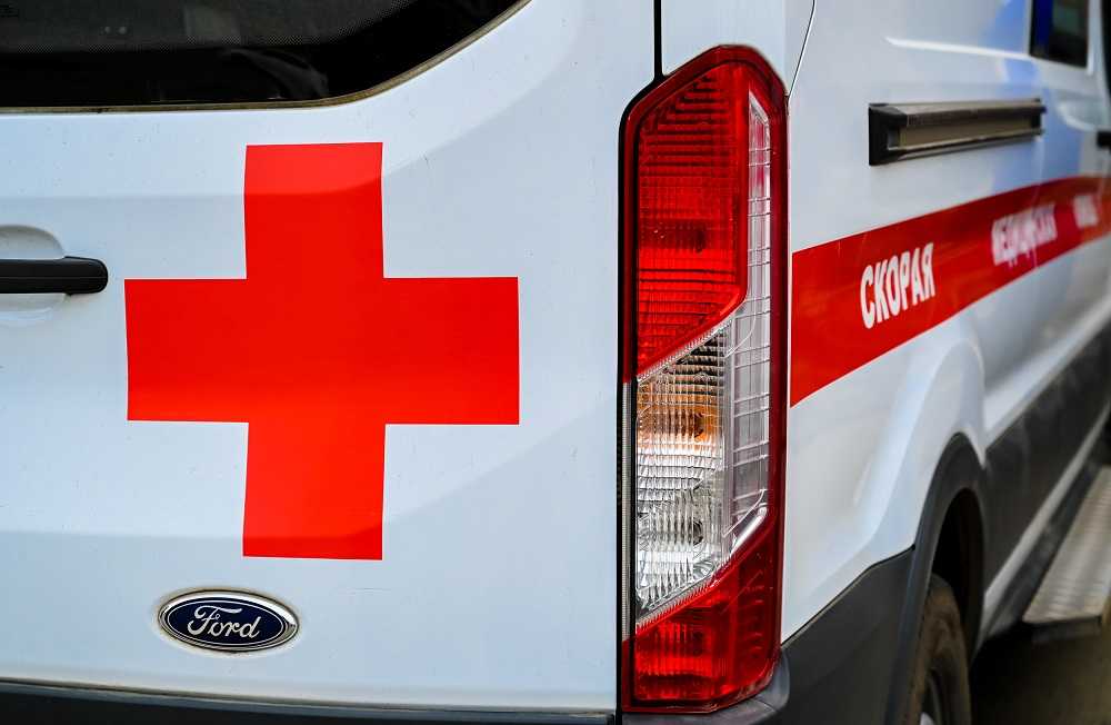 В Челябинске машина скорой помощи попала в аварию