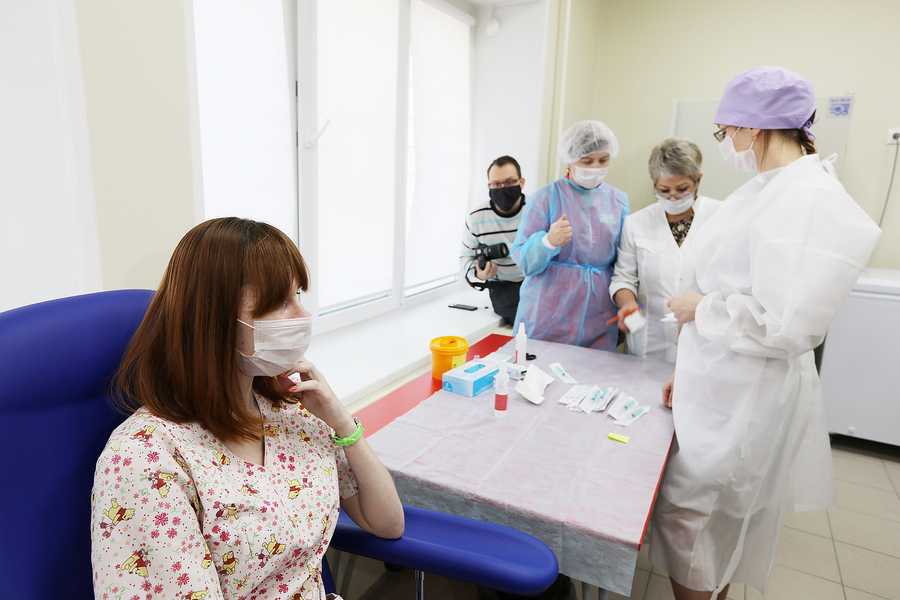 Где жителям Челябинской области  в выходные сделать прививку от коронавируса 