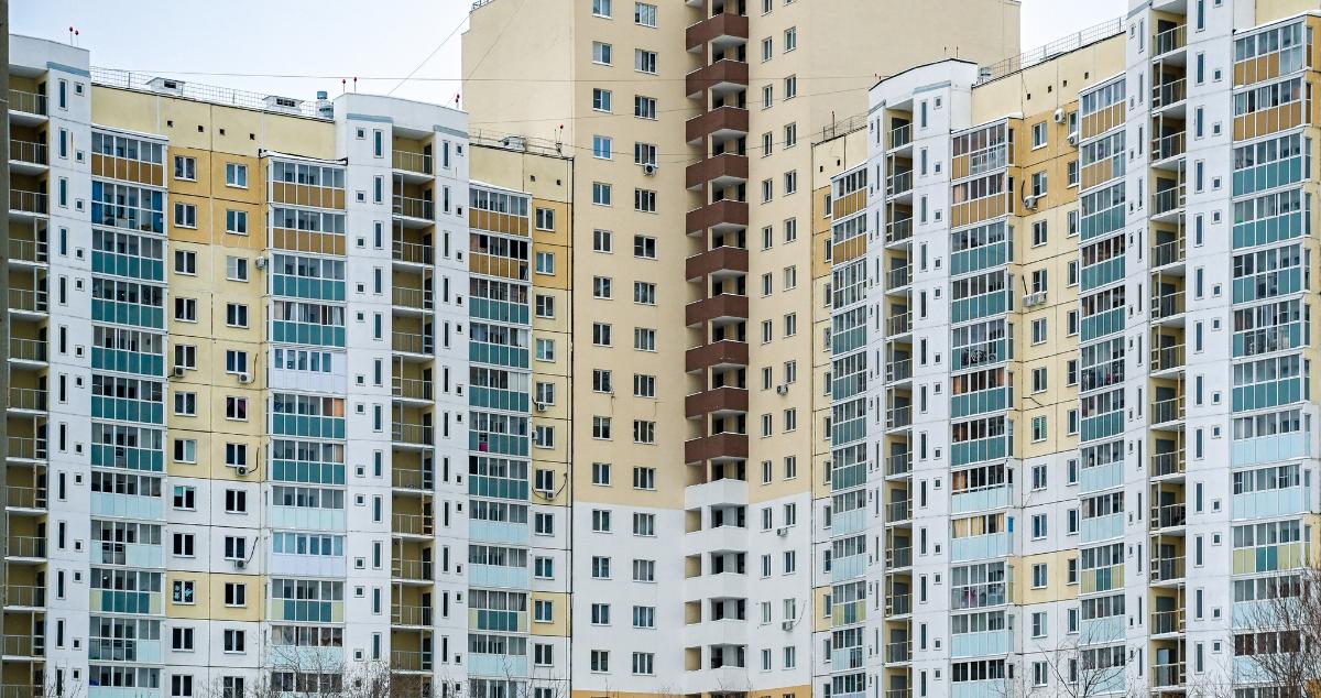 Челябинск вошёл в тройку лидеров по разнице цены на первичное и вторичное жильё