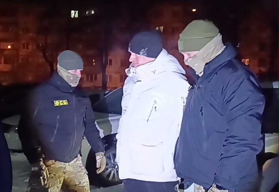 Магнитогорского полицейского заподозрили в сливе данных за деньги