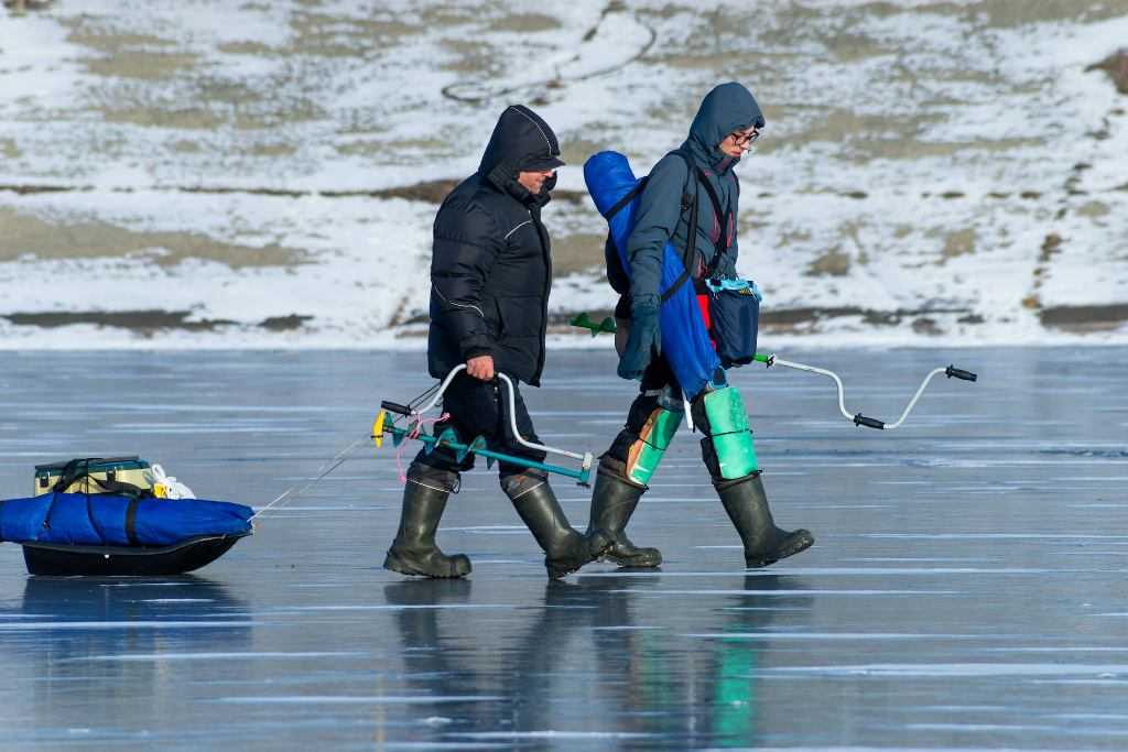 Какое наказание грозит челябинцам, выезжающим на лед