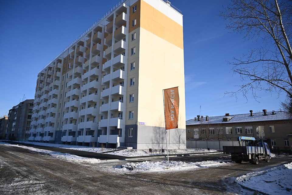 Дом для переселенцев из ветхого жилья в Челябинске заселят до Нового года