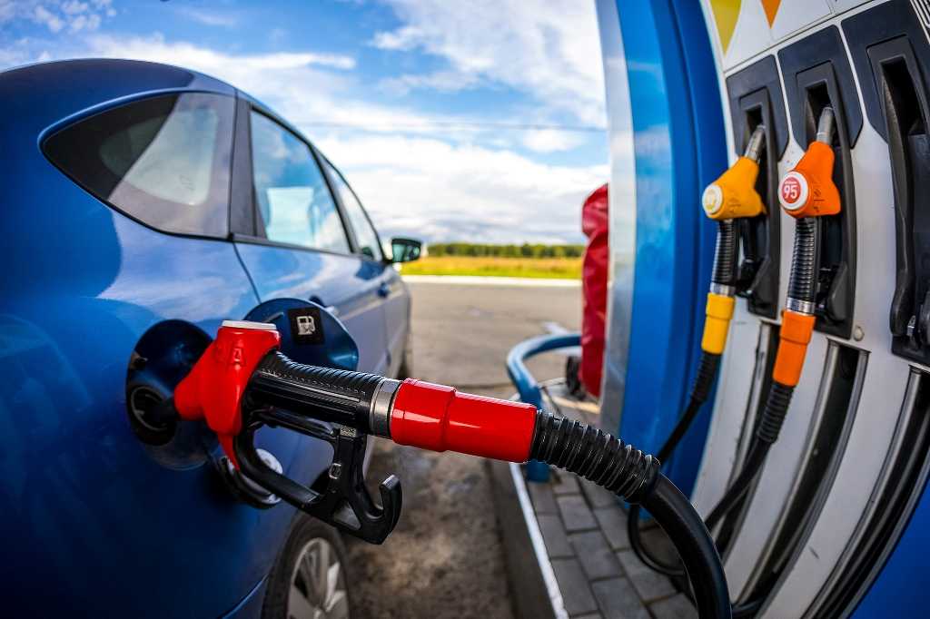 Ждать ли челябинцам повышения цен на бензин