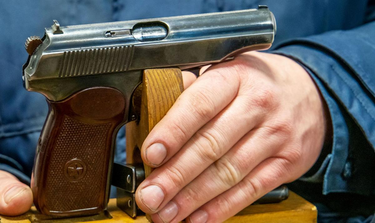 В Челябинске мужчина пытался застрелить бывшую супругу
