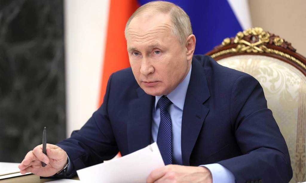 Президент России подписал закон об ужесточении наказания для педофилов