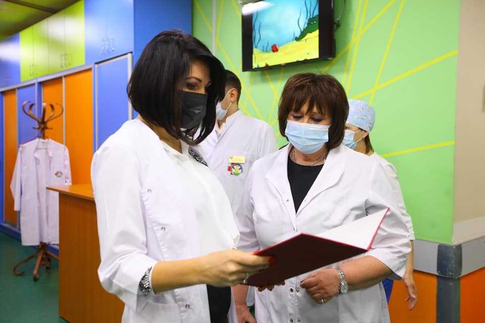 Детская областная больница в Челябинске получила тесты на ковид от благотворителей