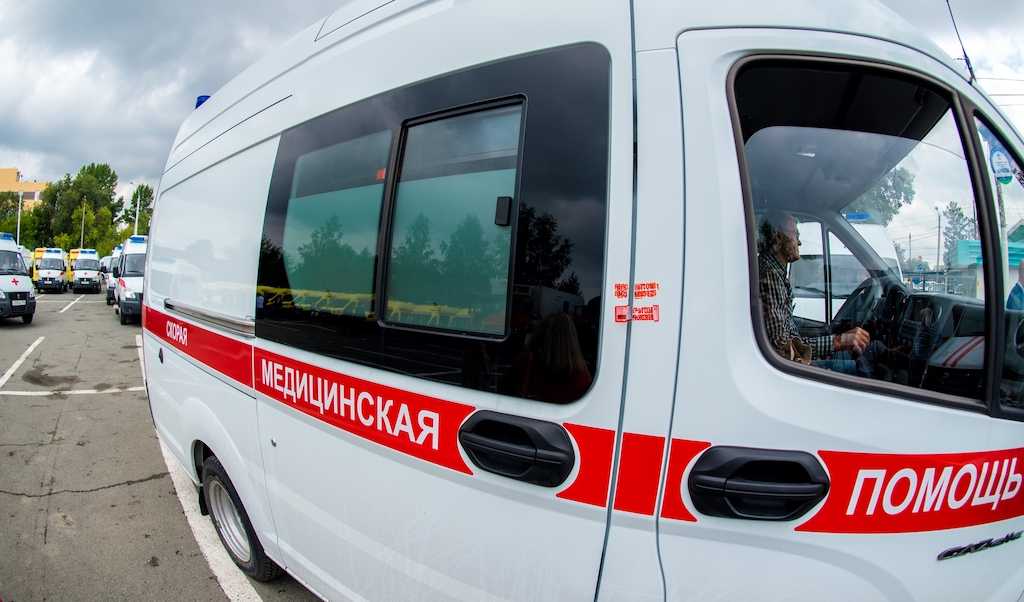 В Челябинске под колеса иномарки попал ребенок