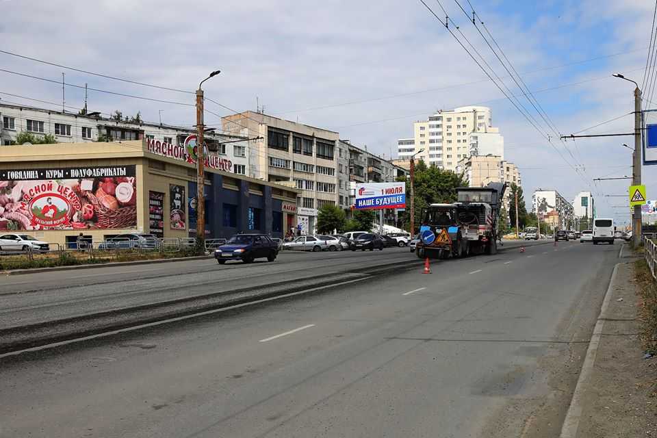 На каких улицах в Челябинске ограничат движение в понедельник
