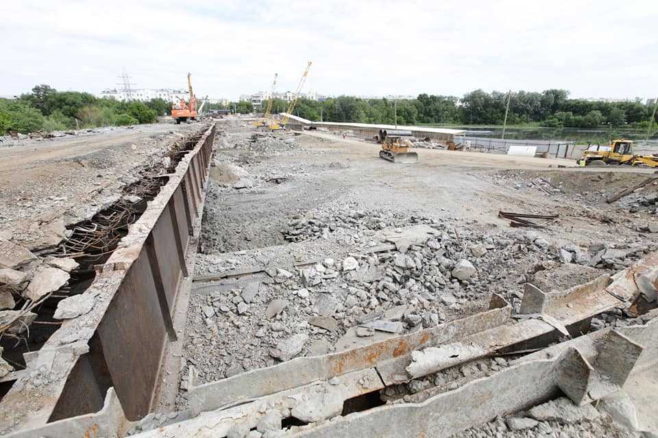 Ускорение реконструкции Ленинградского моста усилило позиции челябинского мэра