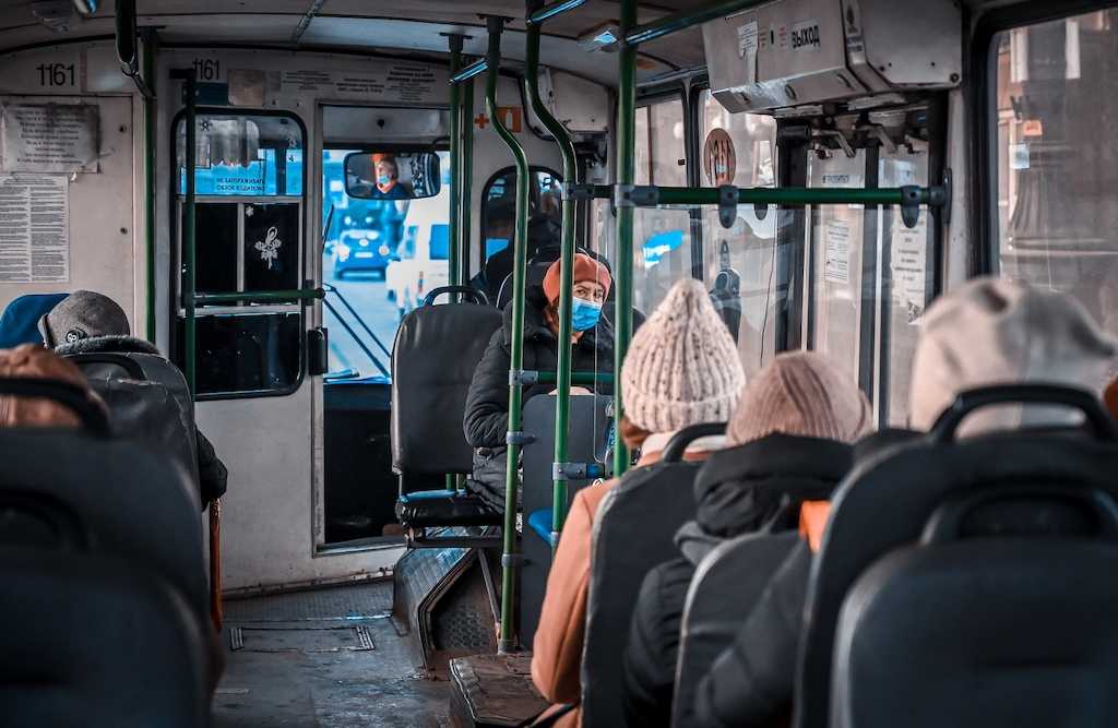 Челябинские дорожники озвучили итоги рейда по контролю масочного режима на транспорте