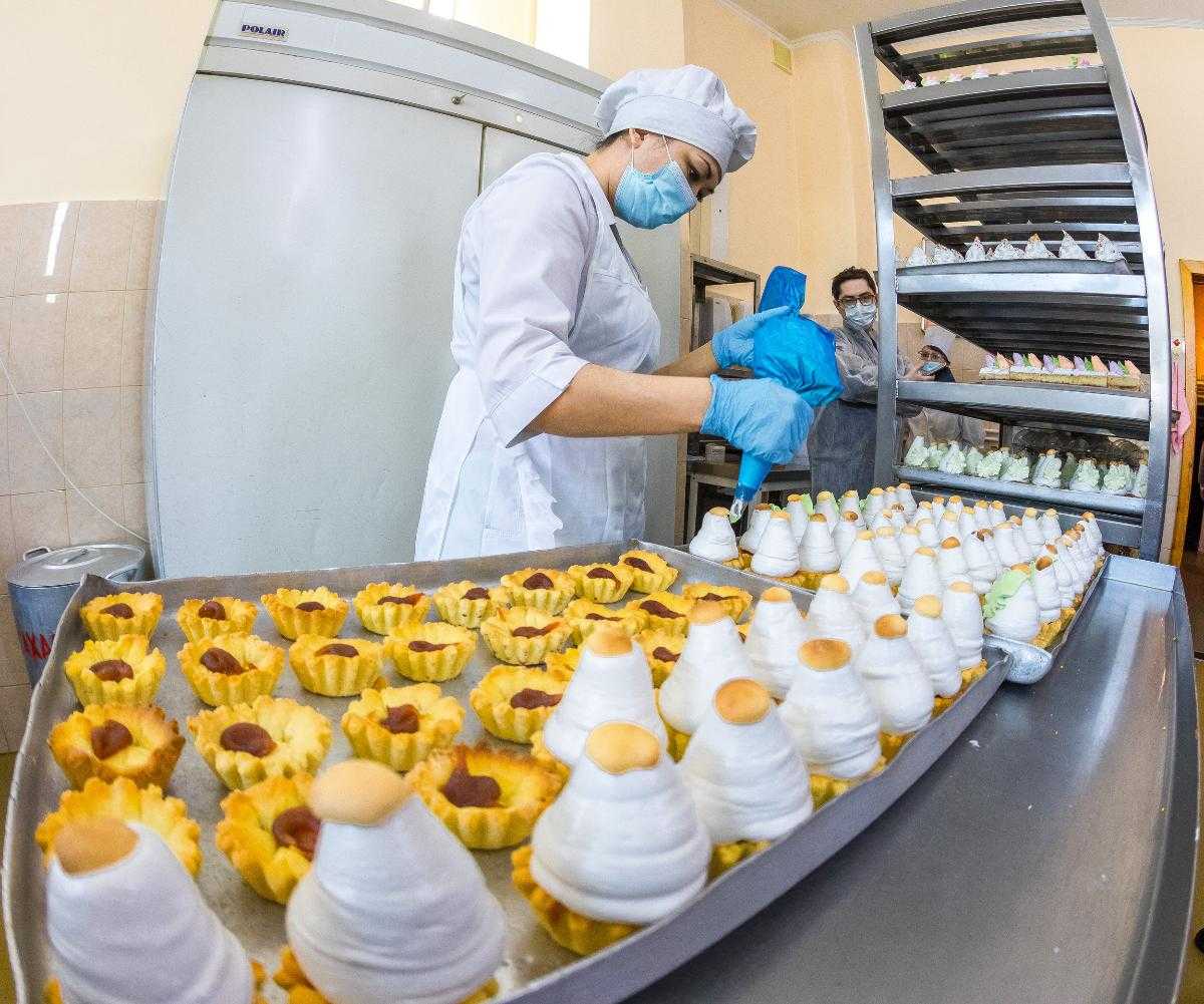 Челябинская область испытывает дефицит поваров 