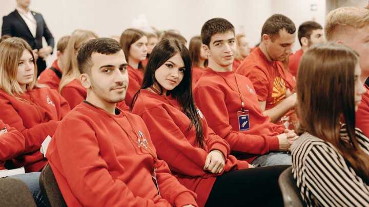 В Челябинске продолжается набор волонтеров Конституции