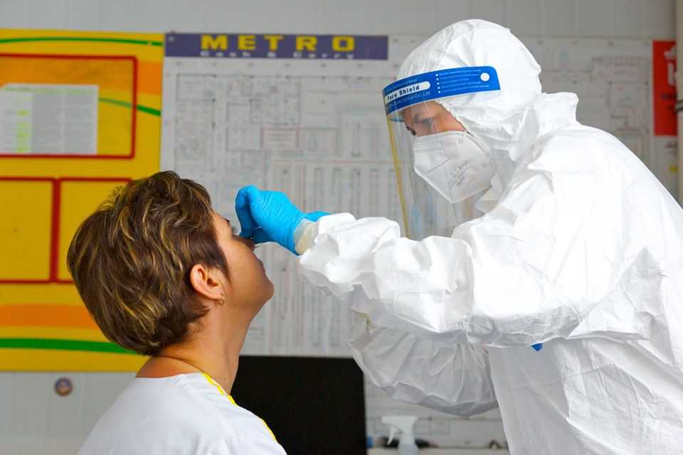 В каких торговых центрах южноуральцы смогут сдать тесты на коронавирус