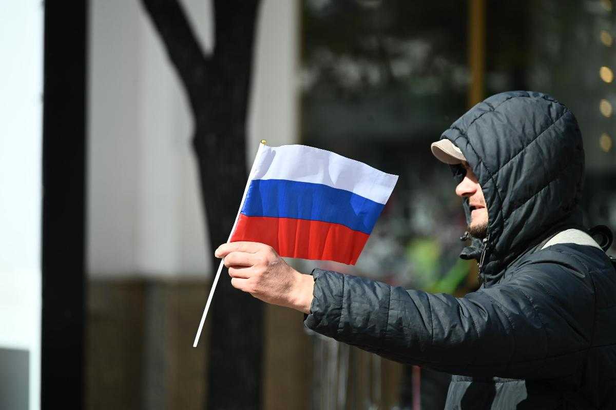 Челябинские эксперты объяснили рост чувства гордости россиян за свою страну