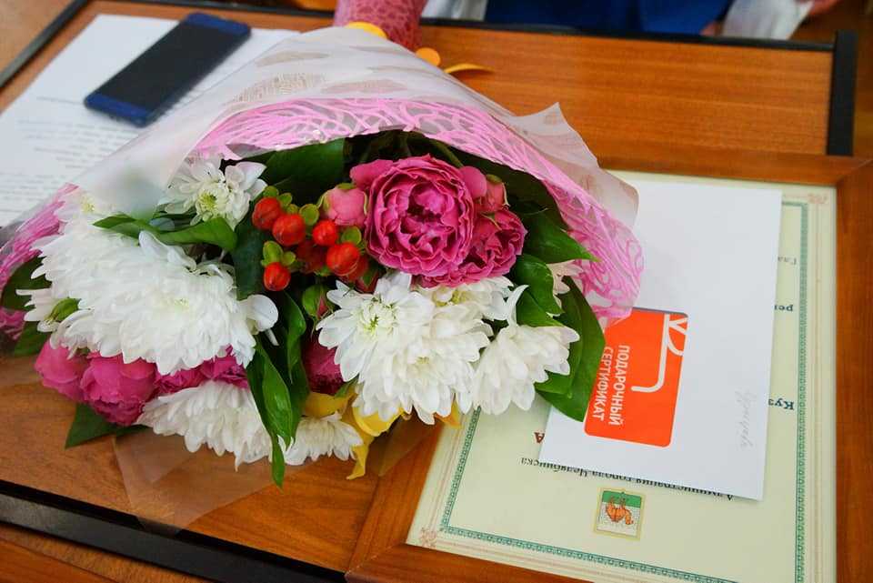 В Челябинске в День семьи, любви и верности наградили лучшие семьи