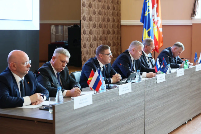 На Южном Урале усиливают корпоративную поддержку многодетных семей