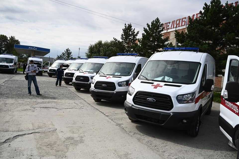 Больницы Челябинской области получили новые машины скорой помощи