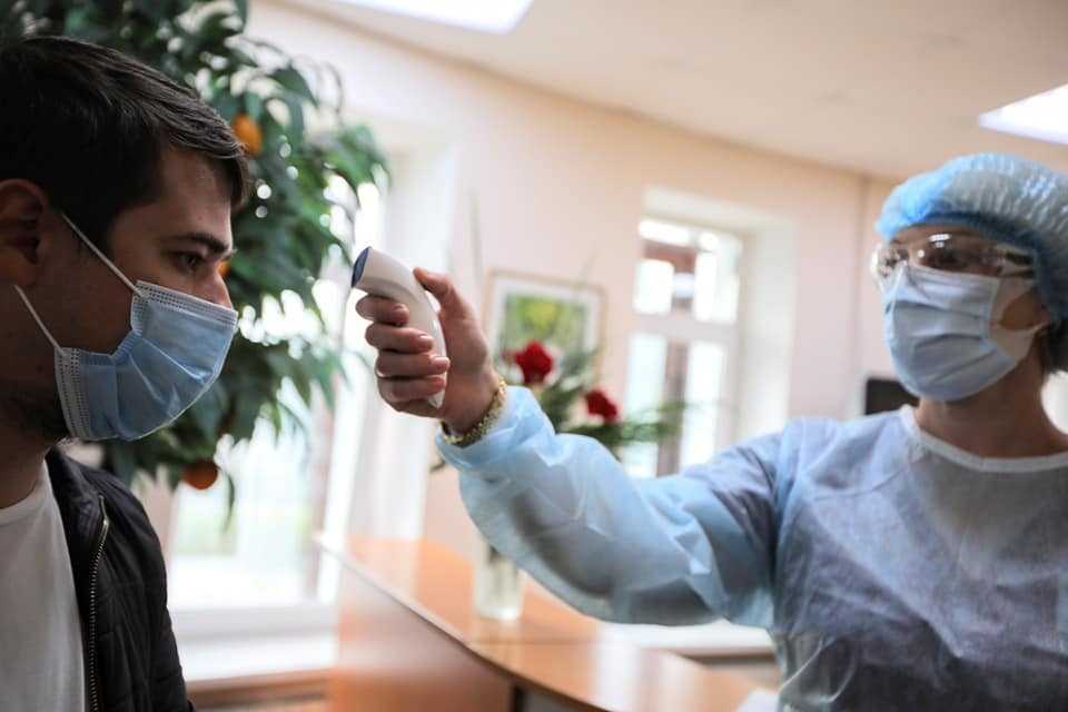 За сутки на Южном Урале 145 человек заболели коронавирусом