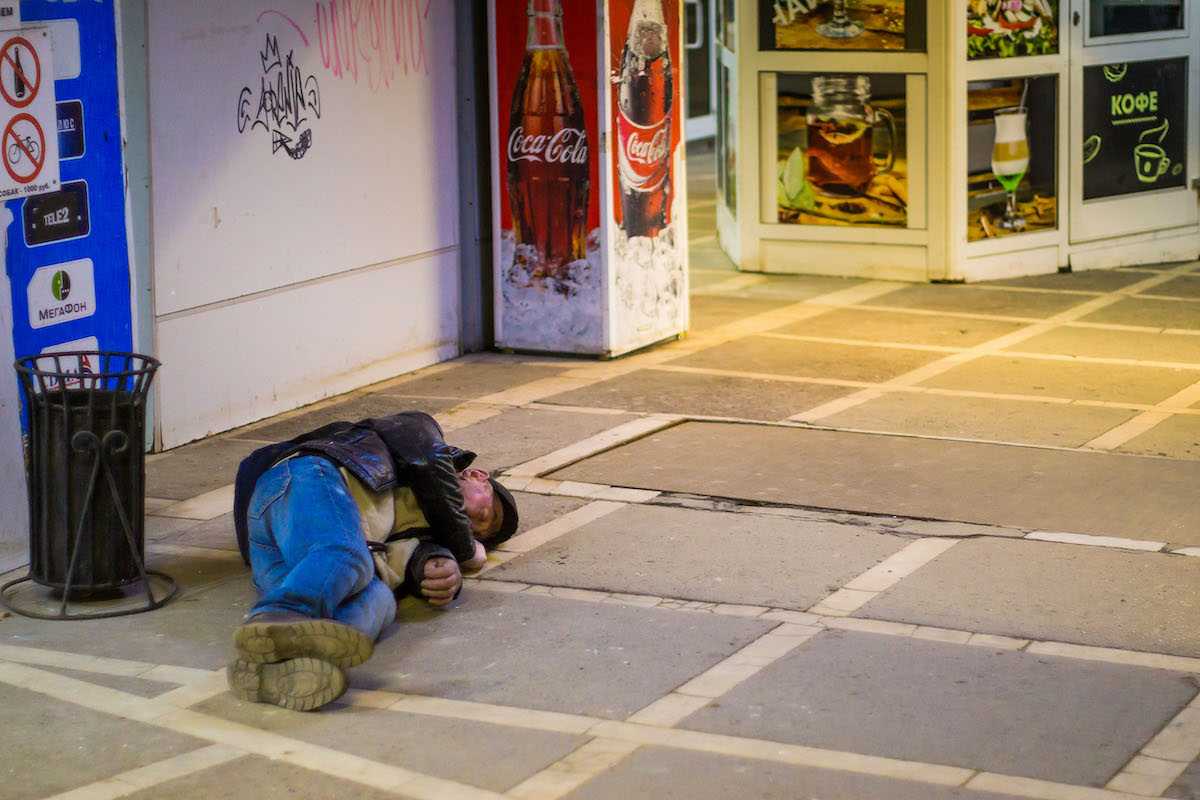 В Челябинске создадут справочник для бездомных