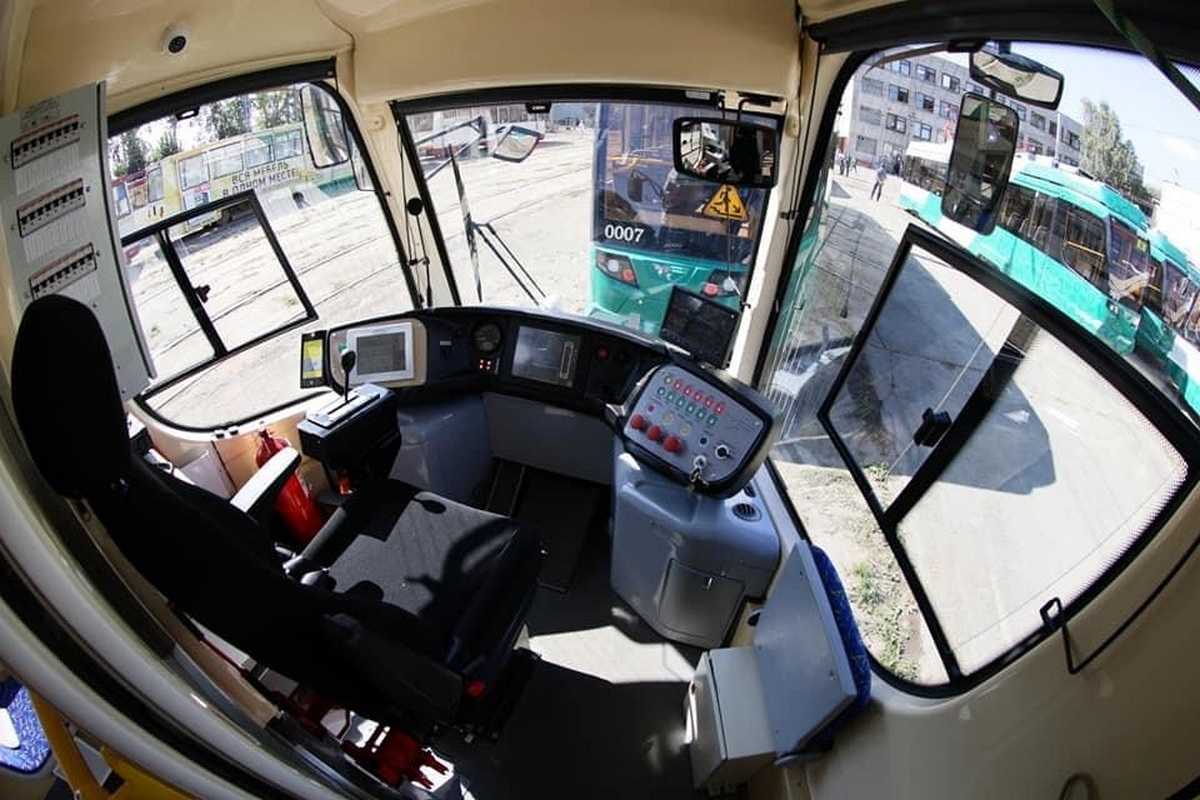 Челябинский губернатор лично протестировал обновленные трамвайные пути 