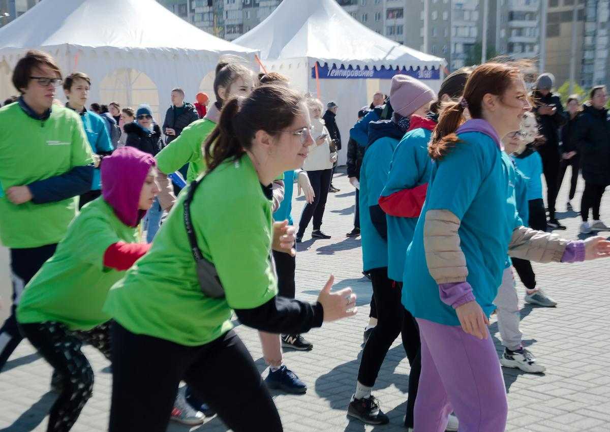 Волонтеры «Студенческой весны» в Челябинске пробежали символичный километр в поддержку фестиваля